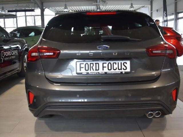 Ford Focus ST Line