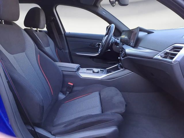 BMW 320 320d M-Sport Touring xDrive