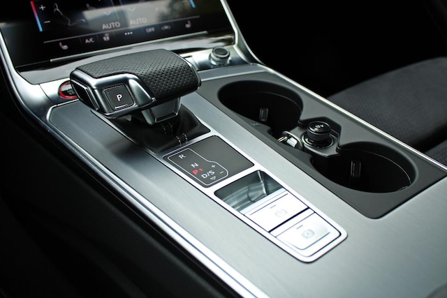 Audi S6 Quattro Sedan