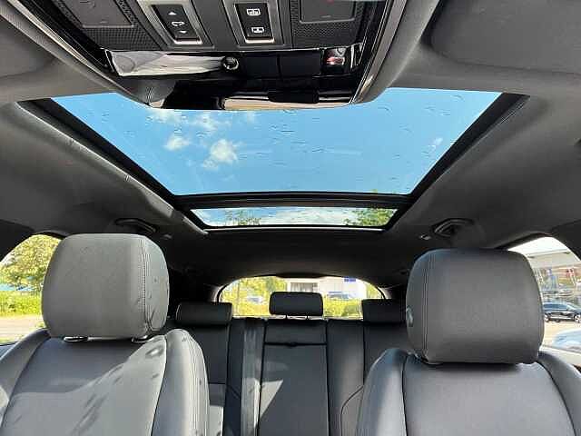 Land Rover Range Rover Velar Dynamic SE