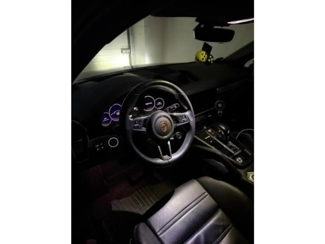 Porsche Cayenne Coupé Platinum Edition