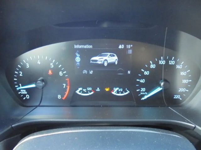 Ford Kuga Cool & Connect