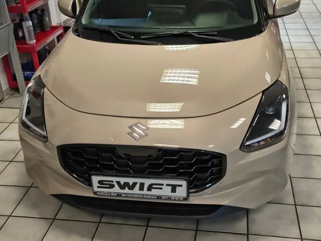 Suzuki Swift Comfort DualJet Hybrid