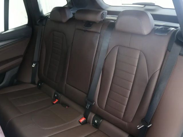 BMW X3 40d   Head-Up AHK HiFi RFK Shz