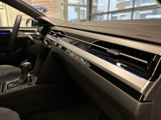 Volkswagen Arteon Shooting Brake 2.0 TDI R-Line