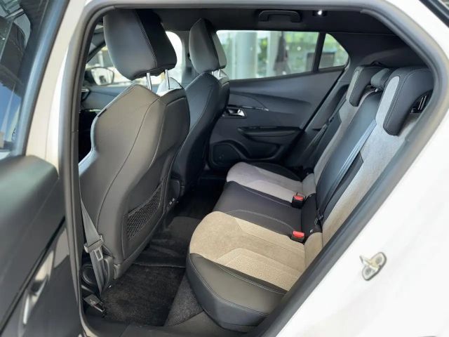 Peugeot E-2008 GT-Line