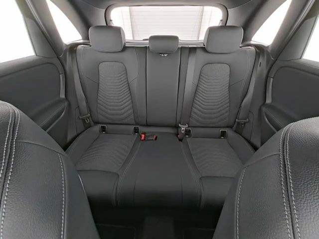 Mercedes-Benz B 180 Progressive