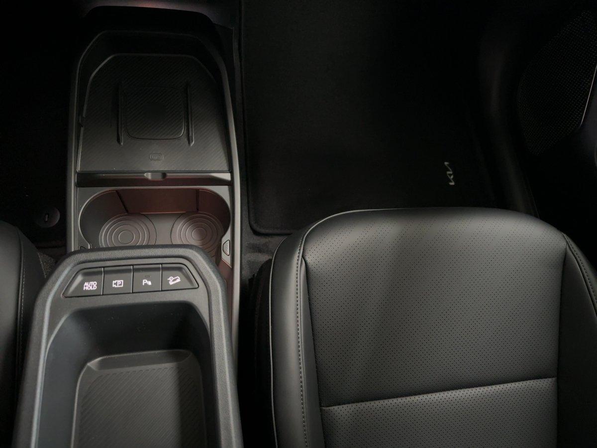 Kia EV4 81.4 kWh Earth FWD