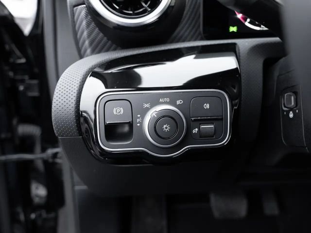 Mercedes-Benz A 220 4MATIC Progressive