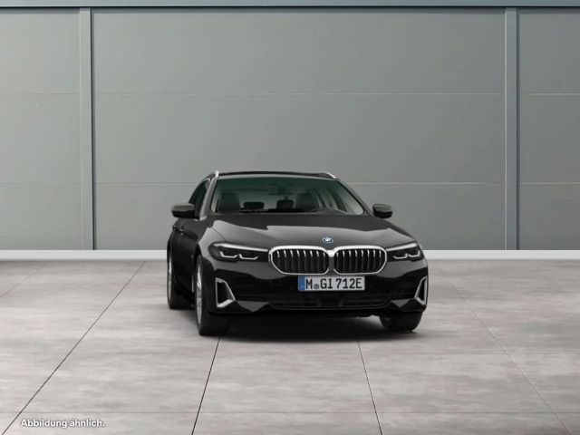 BMW 530 530e Luxury Line Touring