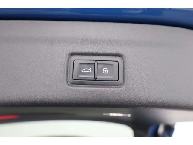 Audi Q6 e-tron S-Line