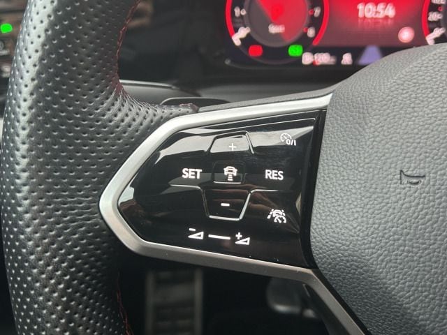 Volkswagen Golf 2.0 TSI DSG GTI