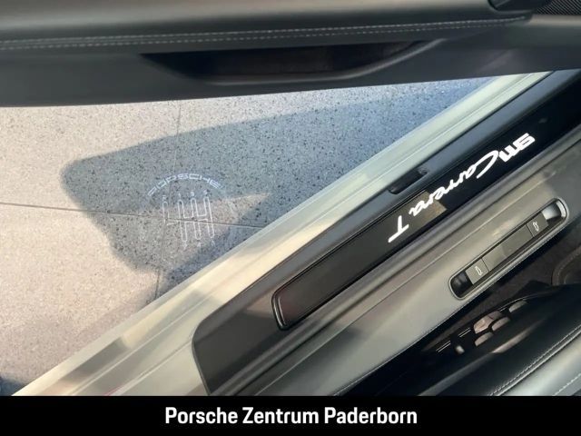 Porsche 992 Cabrio Carrera Turbo