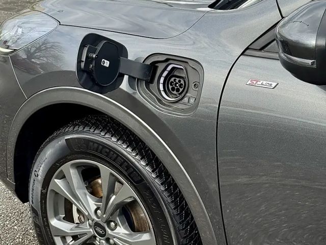 Ford Kuga Plug in Hybrid ST Line