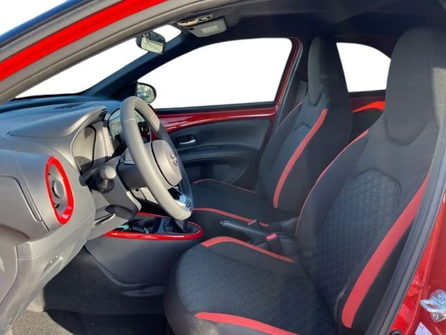 Toyota Aygo X Bi-Tone Hatchback