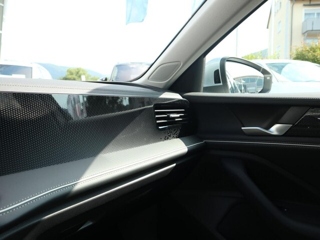 Volkswagen Passat Business DSG