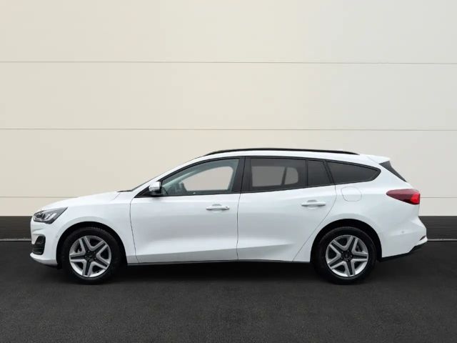 Ford Focus Cool & Connect Wagon