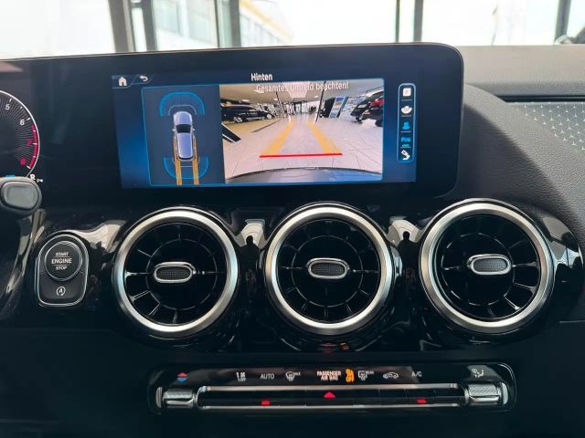 Mercedes-Benz B 180 Progressive