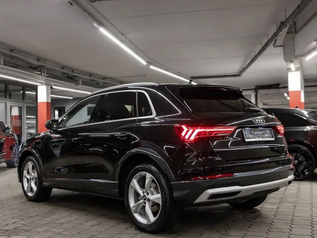 Audi Q3 35 TFSI S-Tronic