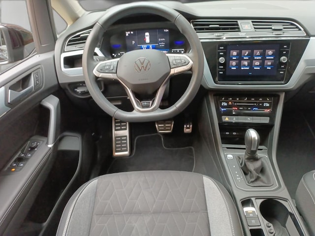 Volkswagen Touran 1.5 TSI DSG