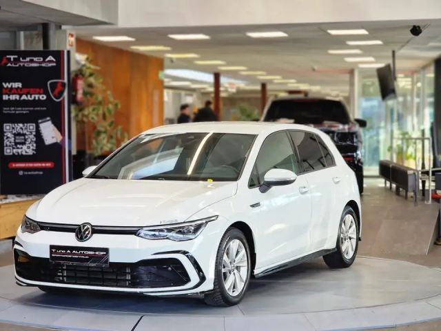 Volkswagen Golf 1.5 eTSI R-Line