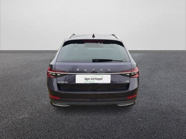 Skoda Superb Combi iV