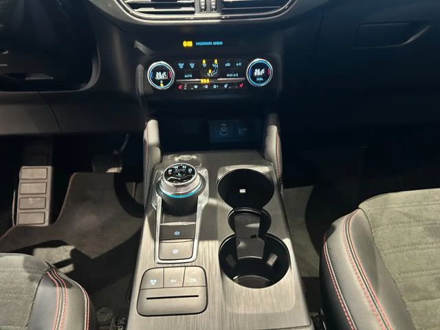 Ford Kuga Plug in Hybrid ST Line X