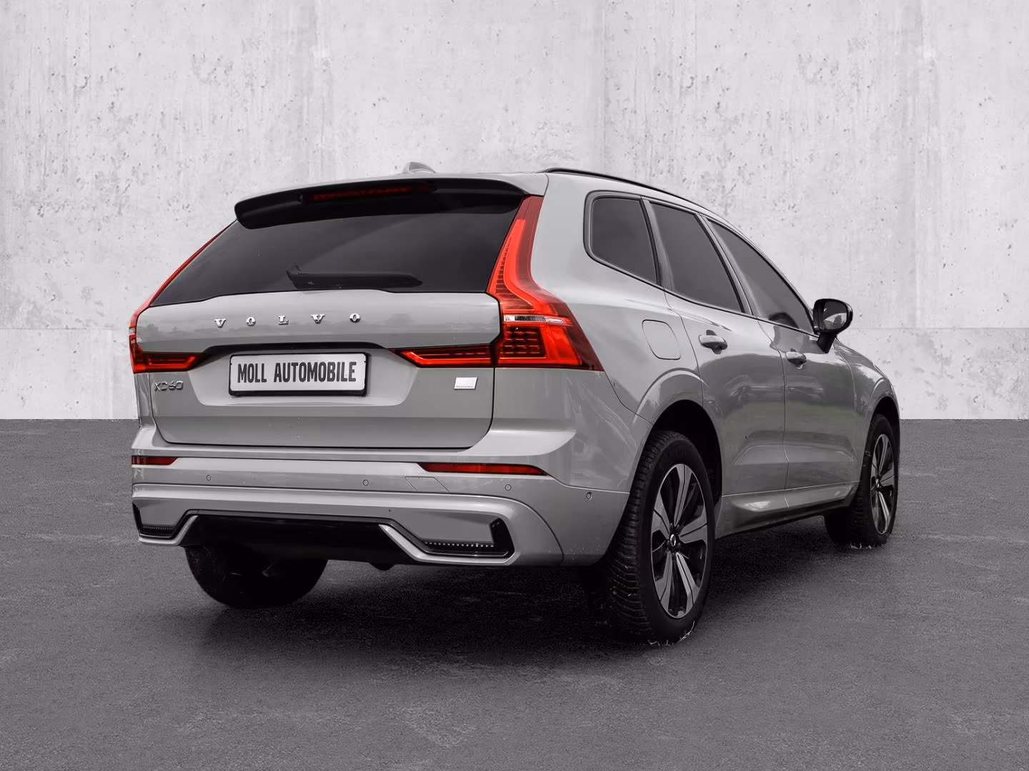 Volvo XC60 AWD Dark Plus Recharge T8