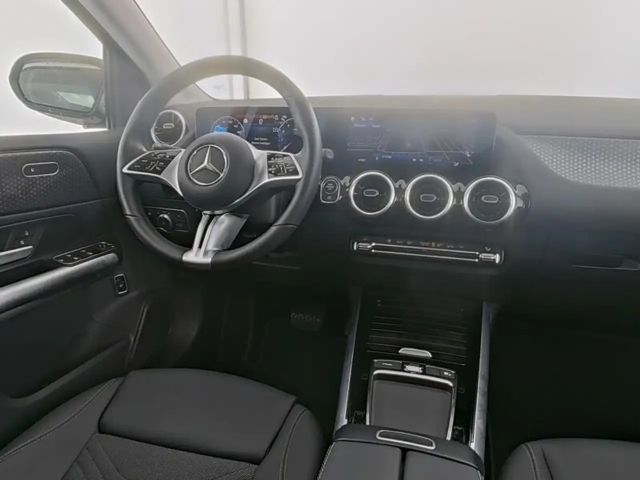 Mercedes-Benz B 200 Progressive