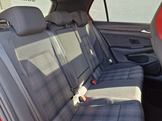 Volkswagen Golf 2.0 TSI DSG Golf VIII