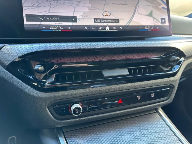 BMW 330 330d M-Sport Touring xDrive