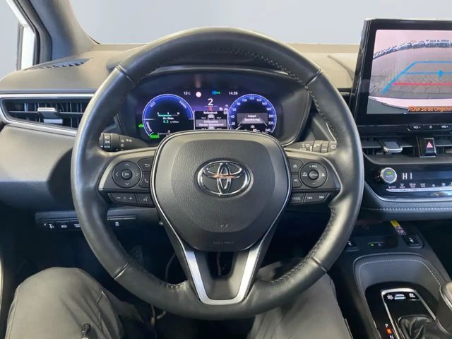 Toyota Corolla Hybride Team D