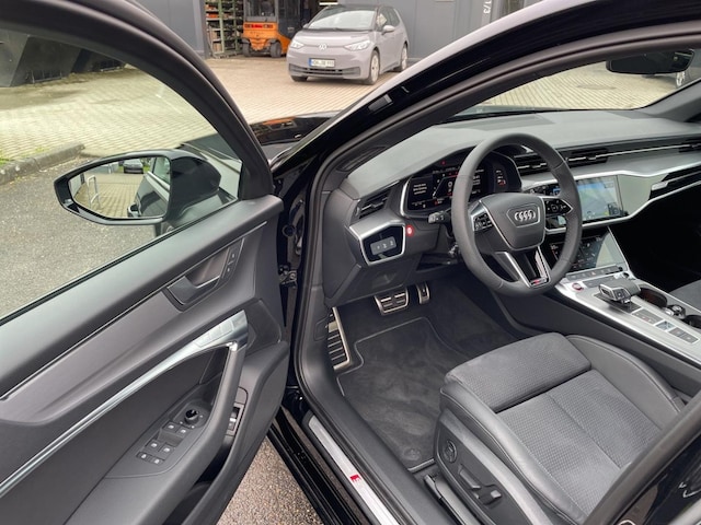 Audi S6 Avant Quattro