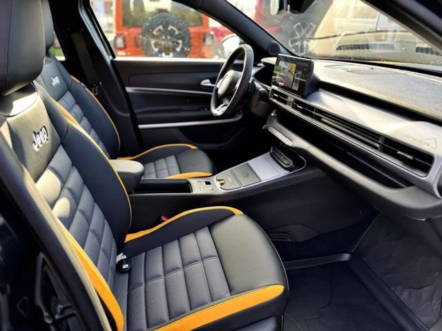 Jeep Avenger 1.2 e-Hybrid 4xe The North Face