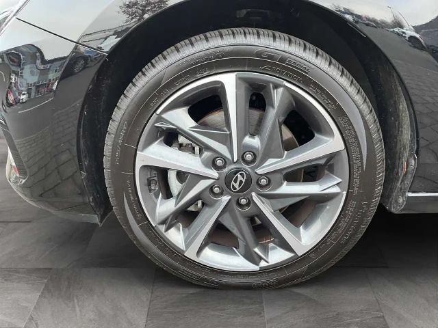 Hyundai i30 Advantage Hybrid