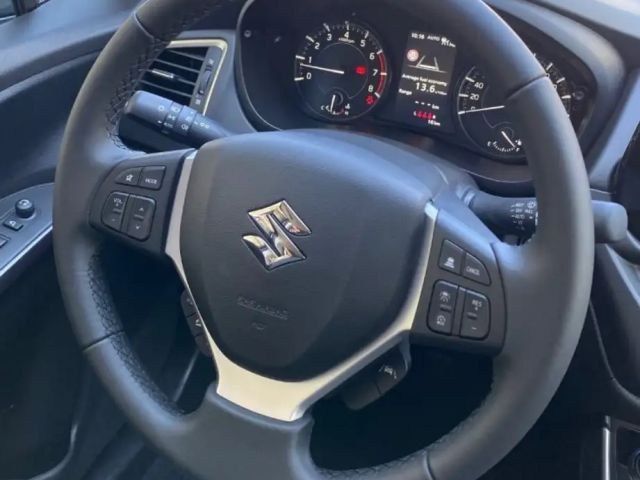 Suzuki S-Cross AllGrip Hybrid