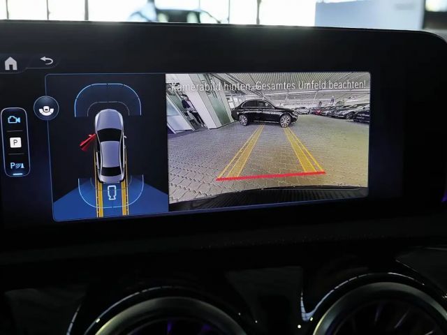 Mercedes-Benz A 200 AMG Line