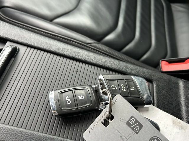 Volkswagen Arteon 4Motion R-Line