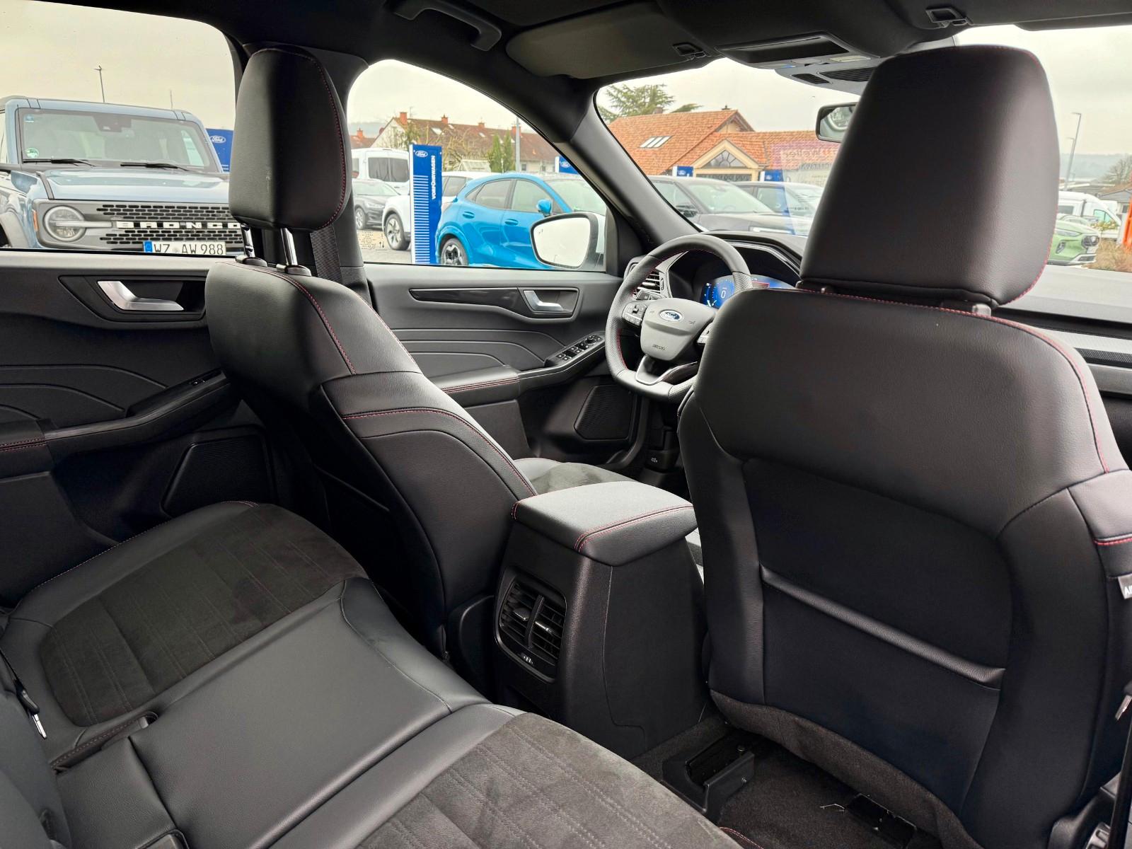 Ford Kuga Hybrid Plug in Hybrid ST Line X