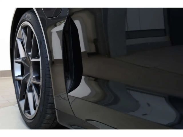 Audi e-tron Performance