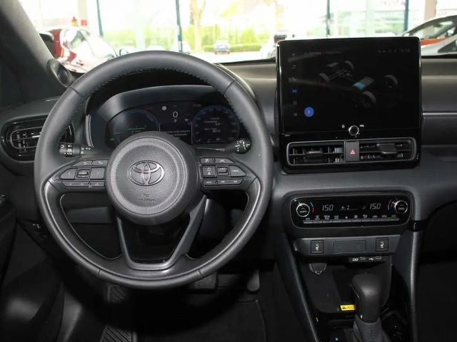 Toyota Yaris Hatchback Hybride Plus Style