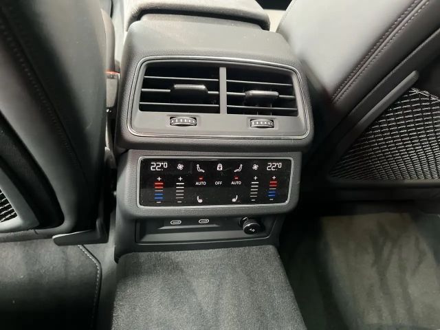 Audi RS6 Avant Performance Quattro