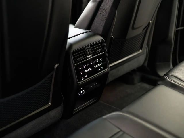 Porsche Cayenne E-Hybrid S