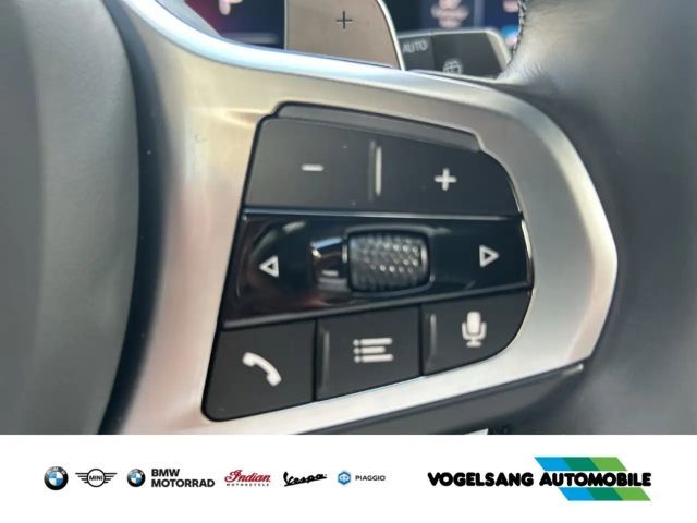 BMW 330 330d M-Sport Touring xDrive