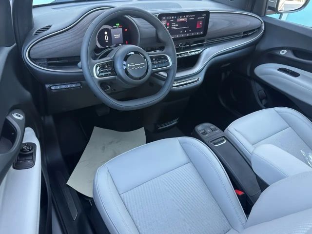 Fiat 500e Giorgio Armani Navi Leder individual LED SzHz