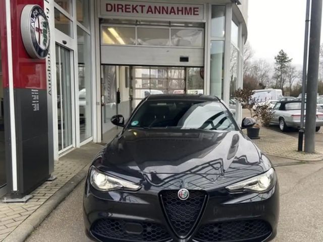 Alfa Romeo Giulia Q4 Veloce