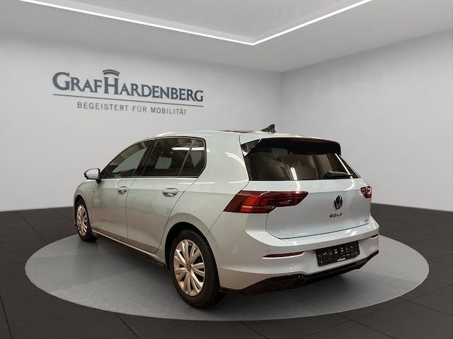 Volkswagen Golf 1.5 eTSI DSG R-Line