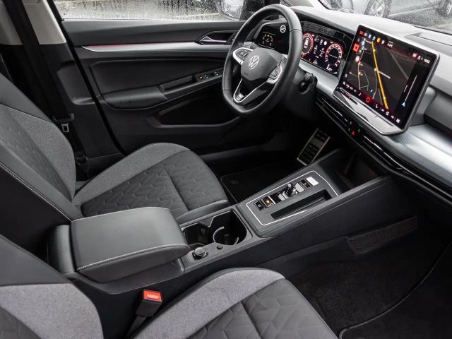 Volkswagen Golf 2.0 TDI DSG Life Variant