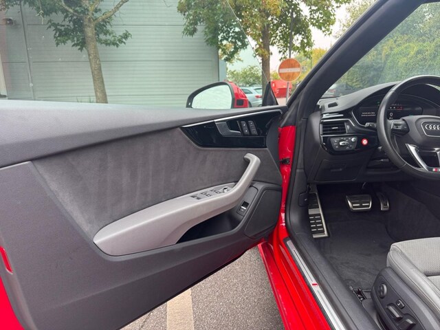 Audi A5 45 TFSI Cabriolet Quattro S-Tronic