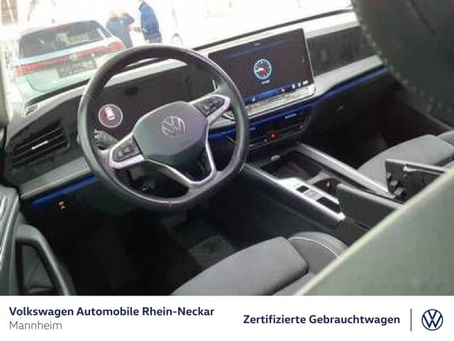 Volkswagen Passat 1.5 eTSI Business DSG Variant